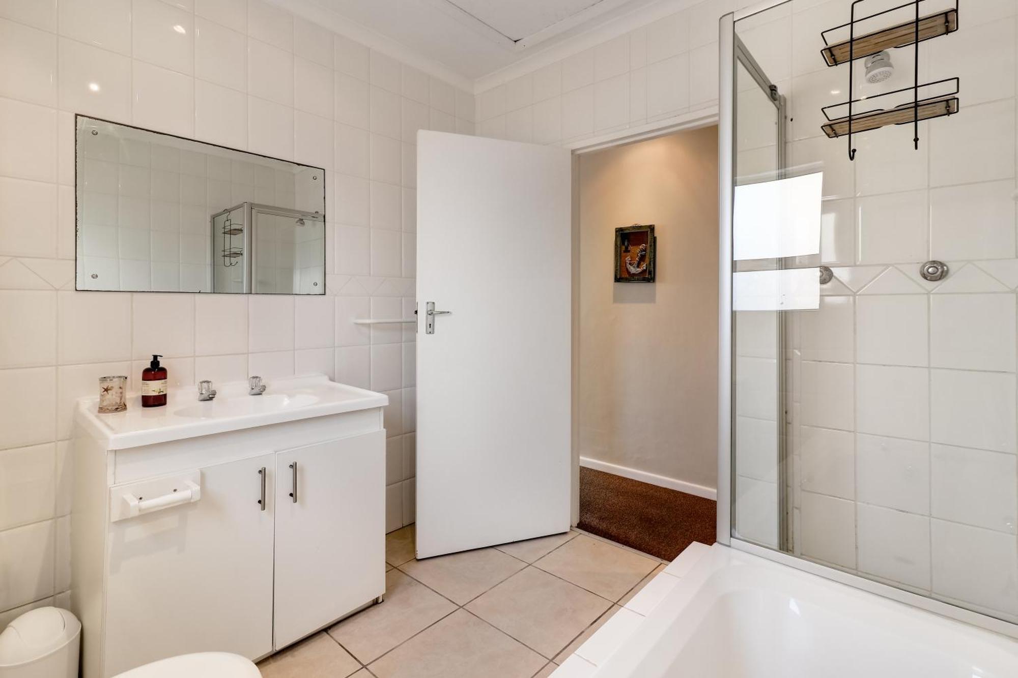 Apartment 77 Balmoral Heights